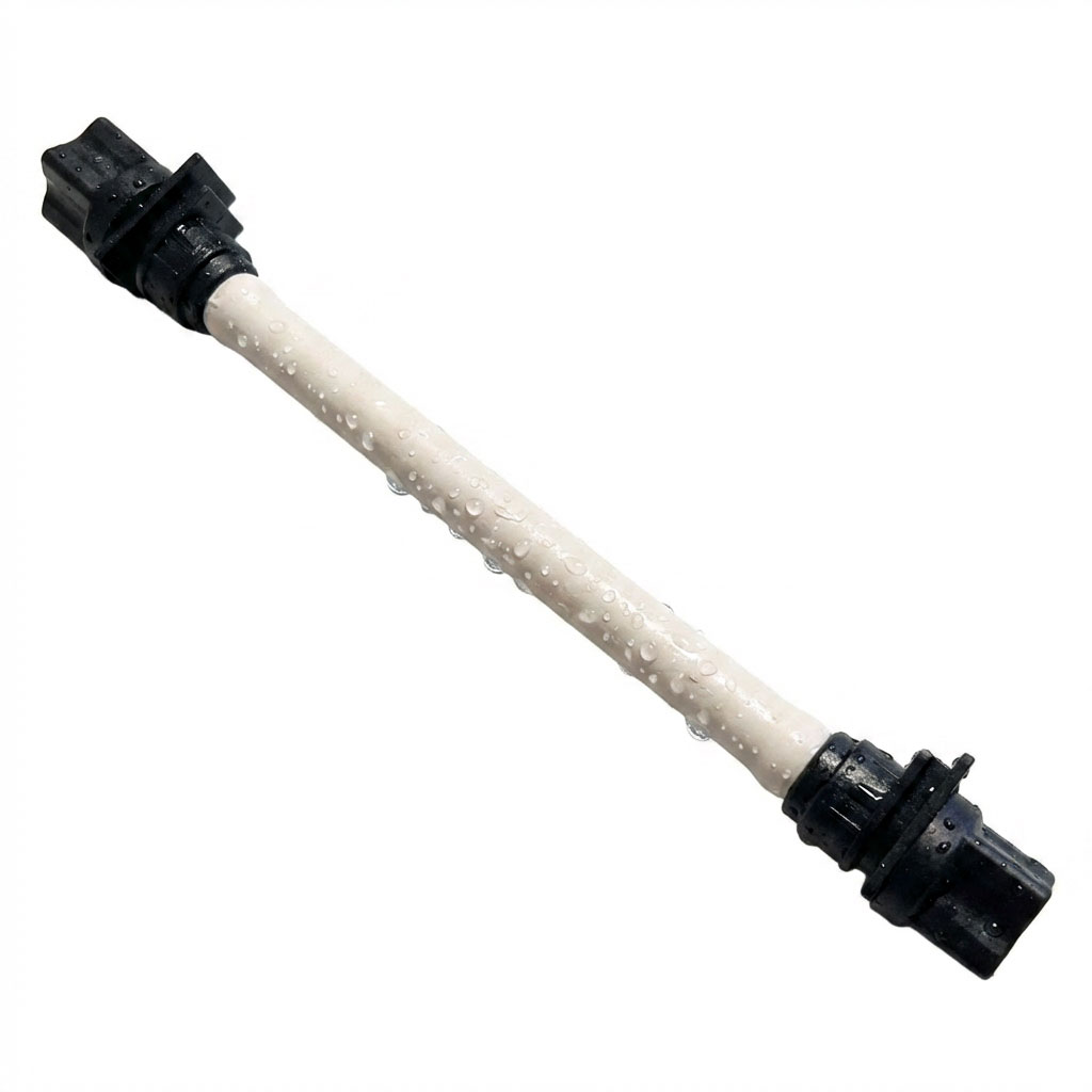 Wasserdichtes Anschlusskabel mit schwarzen Enden und weißem Mittelteil.