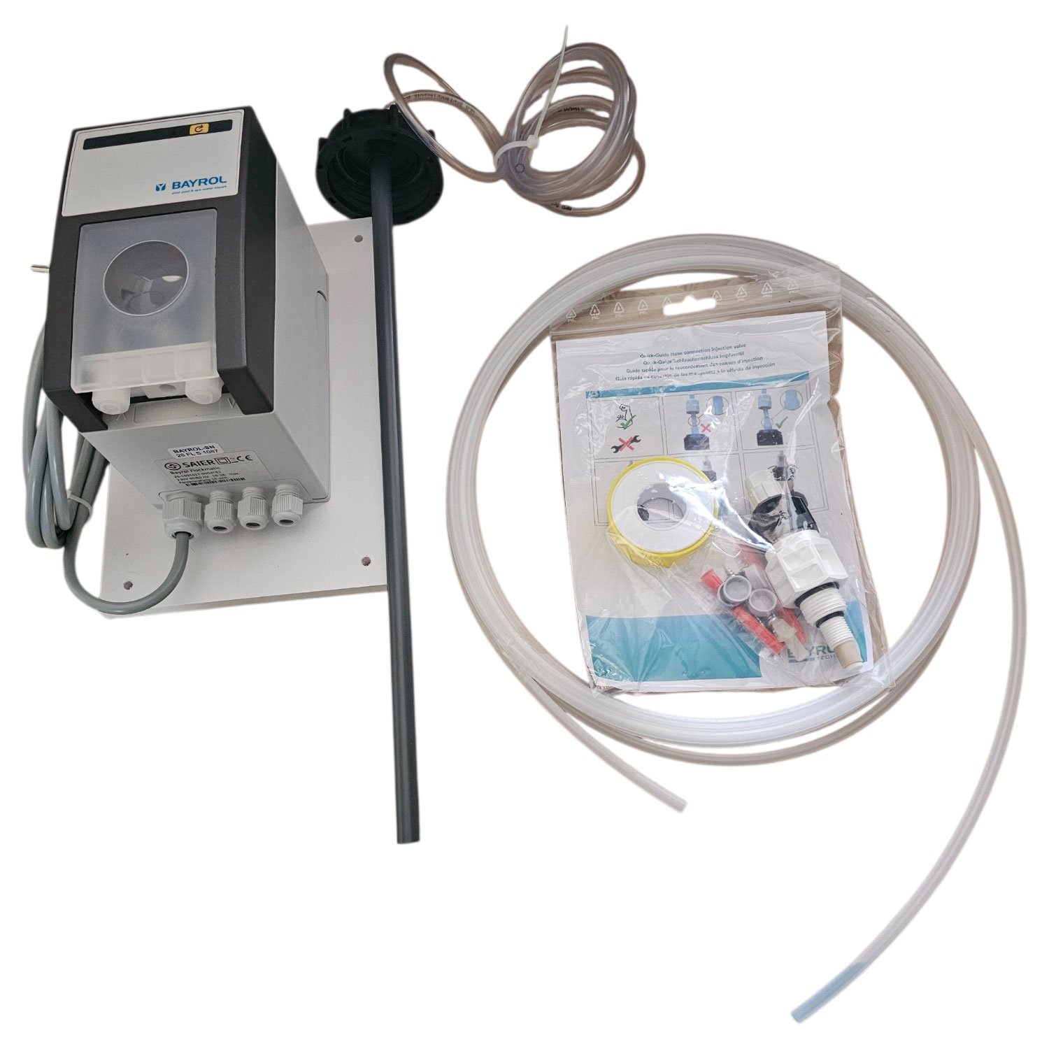 Pool-Dosiersystem mit Schläuchen und Installationszubehör.