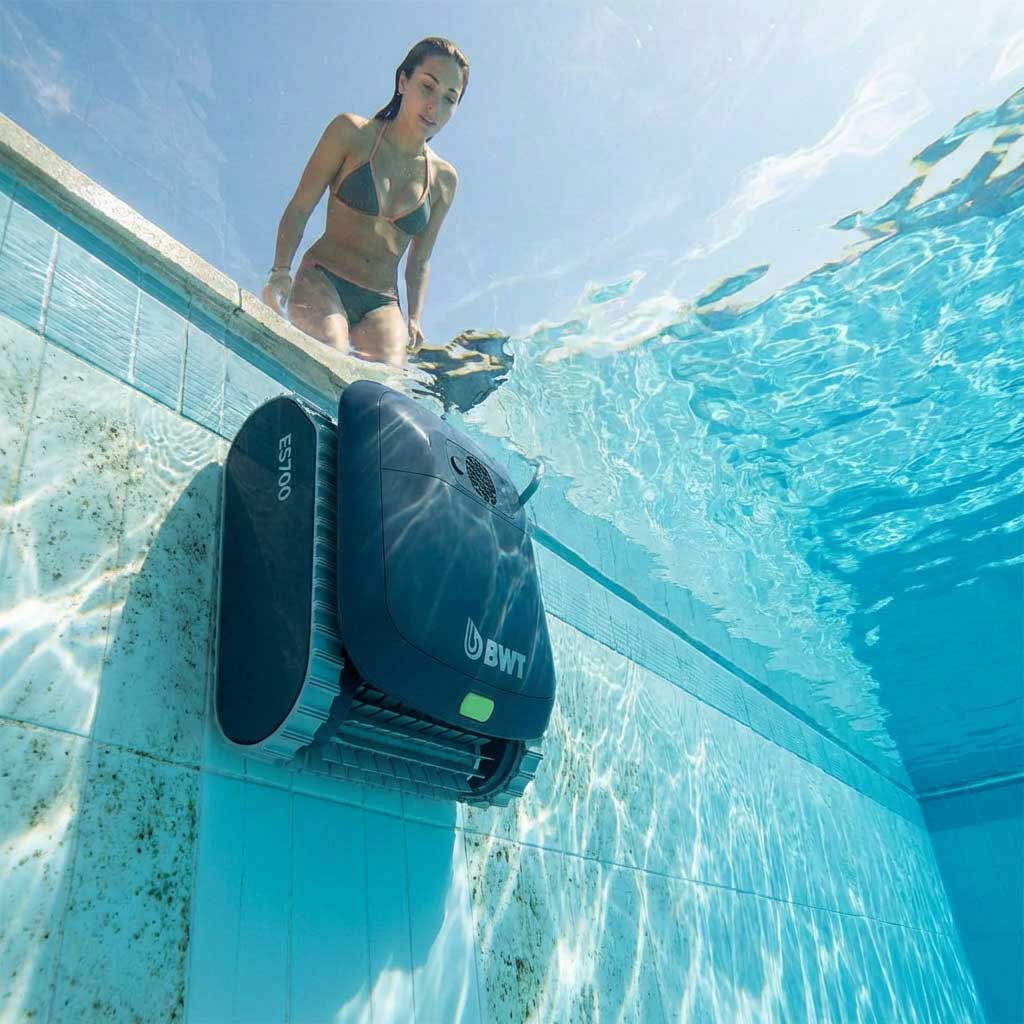 BWT  Poolroboter ES 700   -2